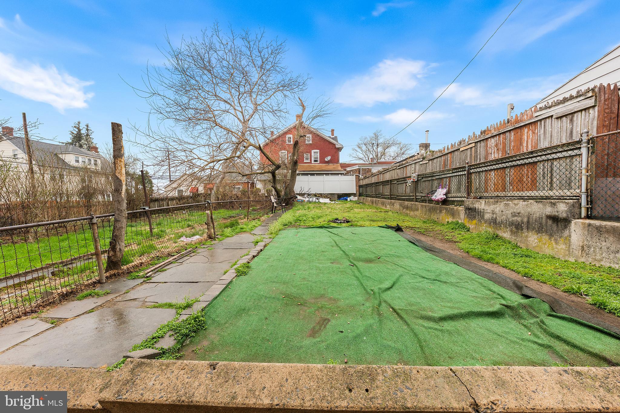 707 East 5th Street Bethlehem, PA 18015 - Photo 20 of 22 a view of a backyard with a garden