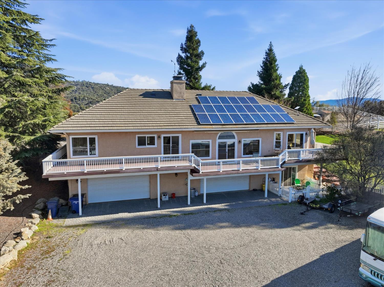 43319 Leach Road Ahwahnee, CA 93601 - Photo 3 of 61