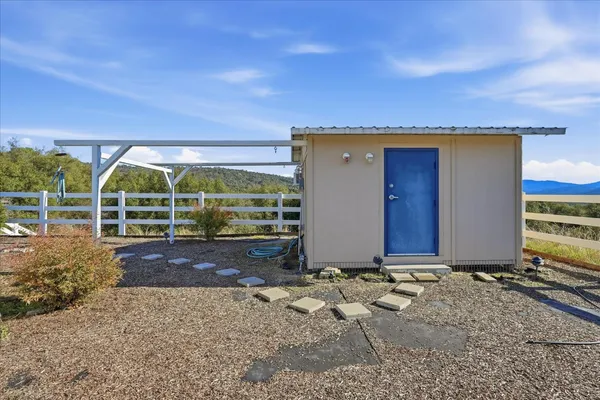 $885,000 | 43319 Leach Road, Ahwahnee, CA 93601