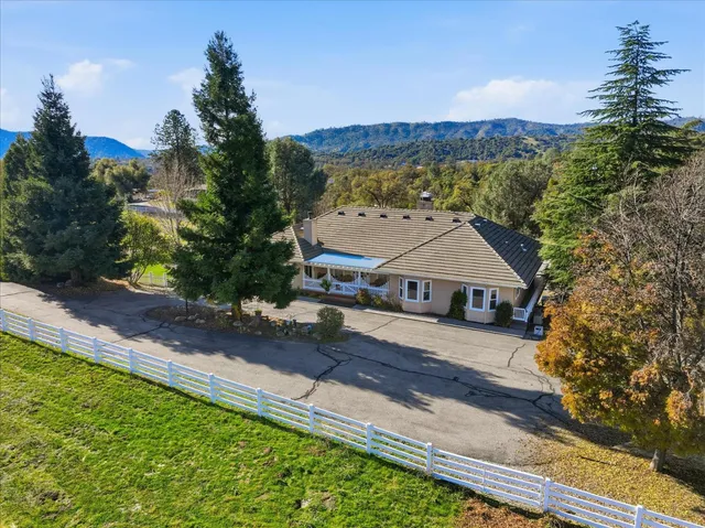 $885,000 | 43319 Leach Road, Ahwahnee, CA 93601