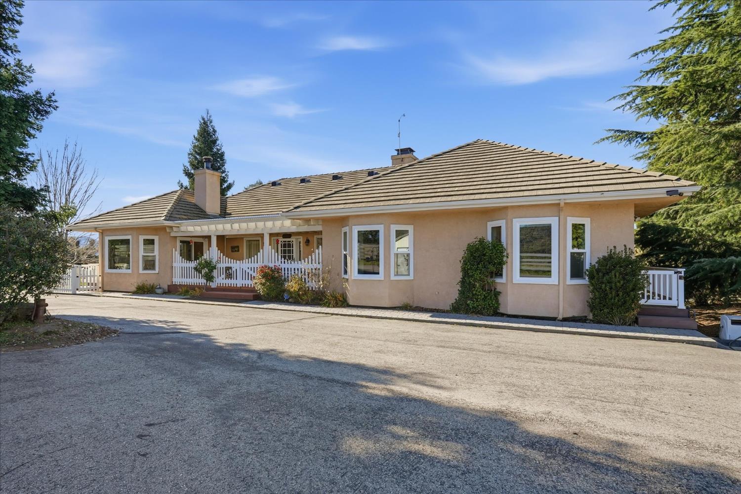 43319 Leach Road Ahwahnee, CA 93601 - Photo 7 of 61 front view of a house with a patio