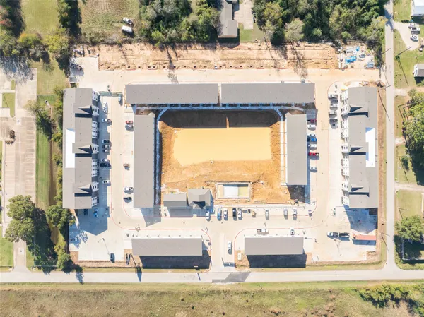 $1,250 | 2101 Reinke Road, Unit 4102, Waller, TX 77484