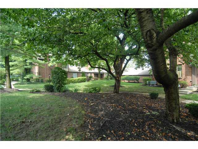 1852 Fishinger Road, Unit 3 Upper Arlington, OH 43221 - Photo 13 of 15 13