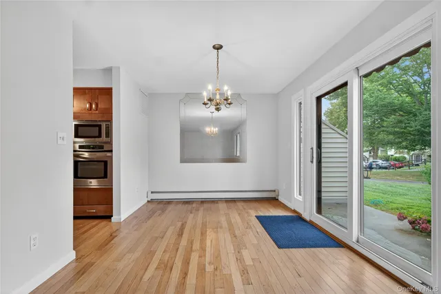 $399,000 | 41 Jefferson Ovl, Unit B, Yorktown Heights, NY 10598