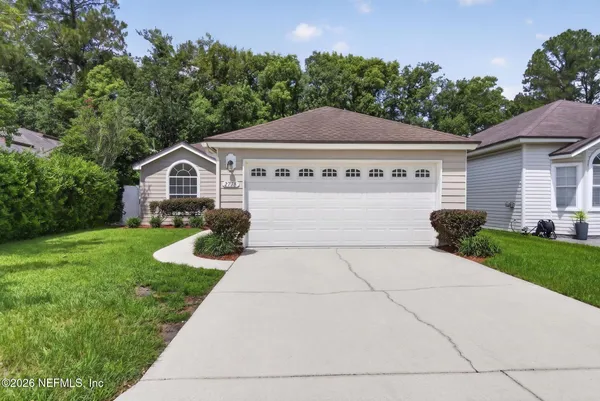 $339,000 | 2778 Lantana Lakes Drive West, Jacksonville, FL 32246
