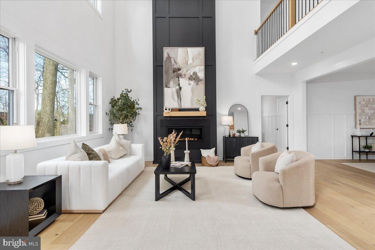 3520 Castle Way Davidsonville, MD 21035 - Photo 18 of 87 Bright and airy modern living space.