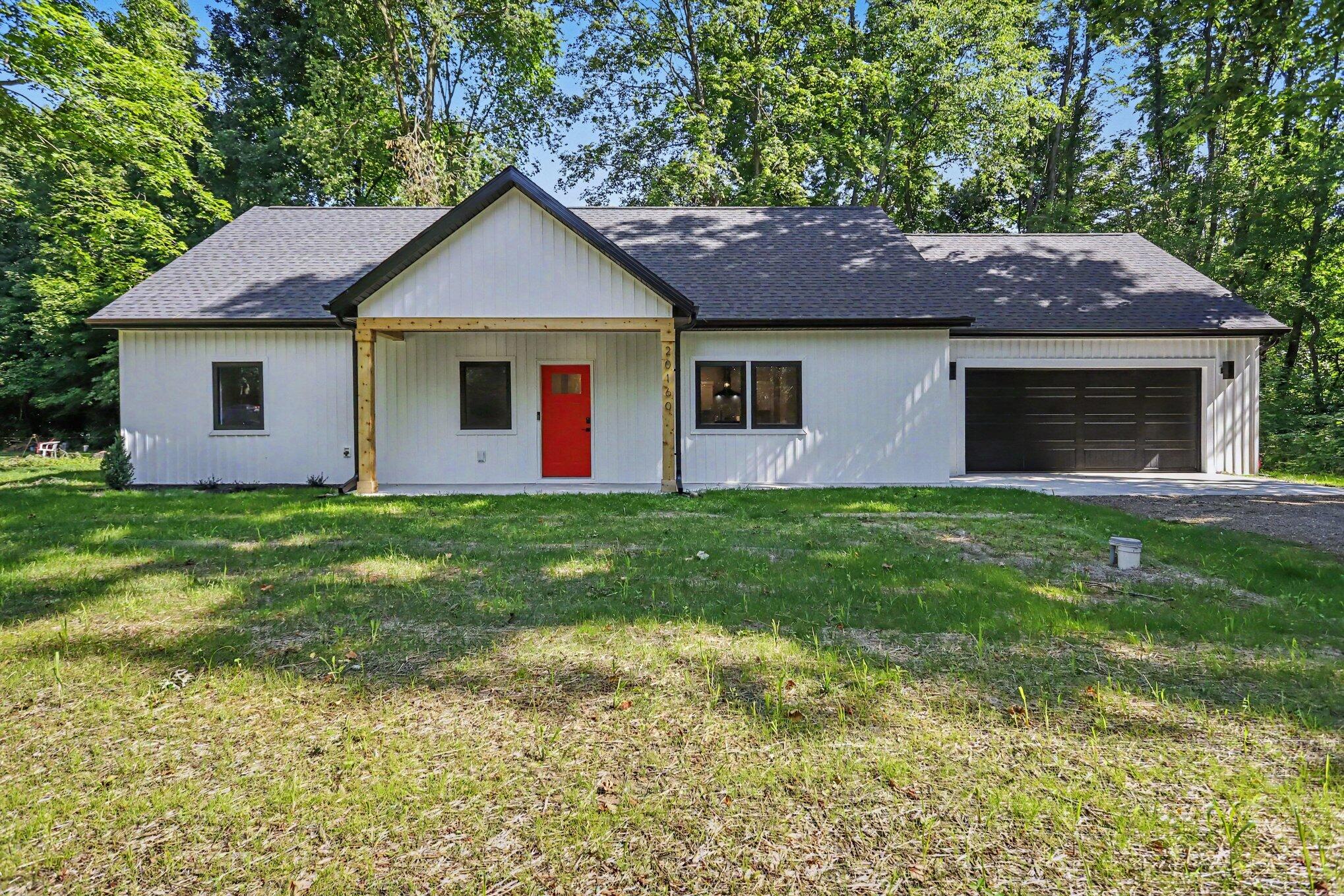 20160 Parkway Avenue Three Rivers, MI 49093 - Photo 1 of 17 001_file_3314