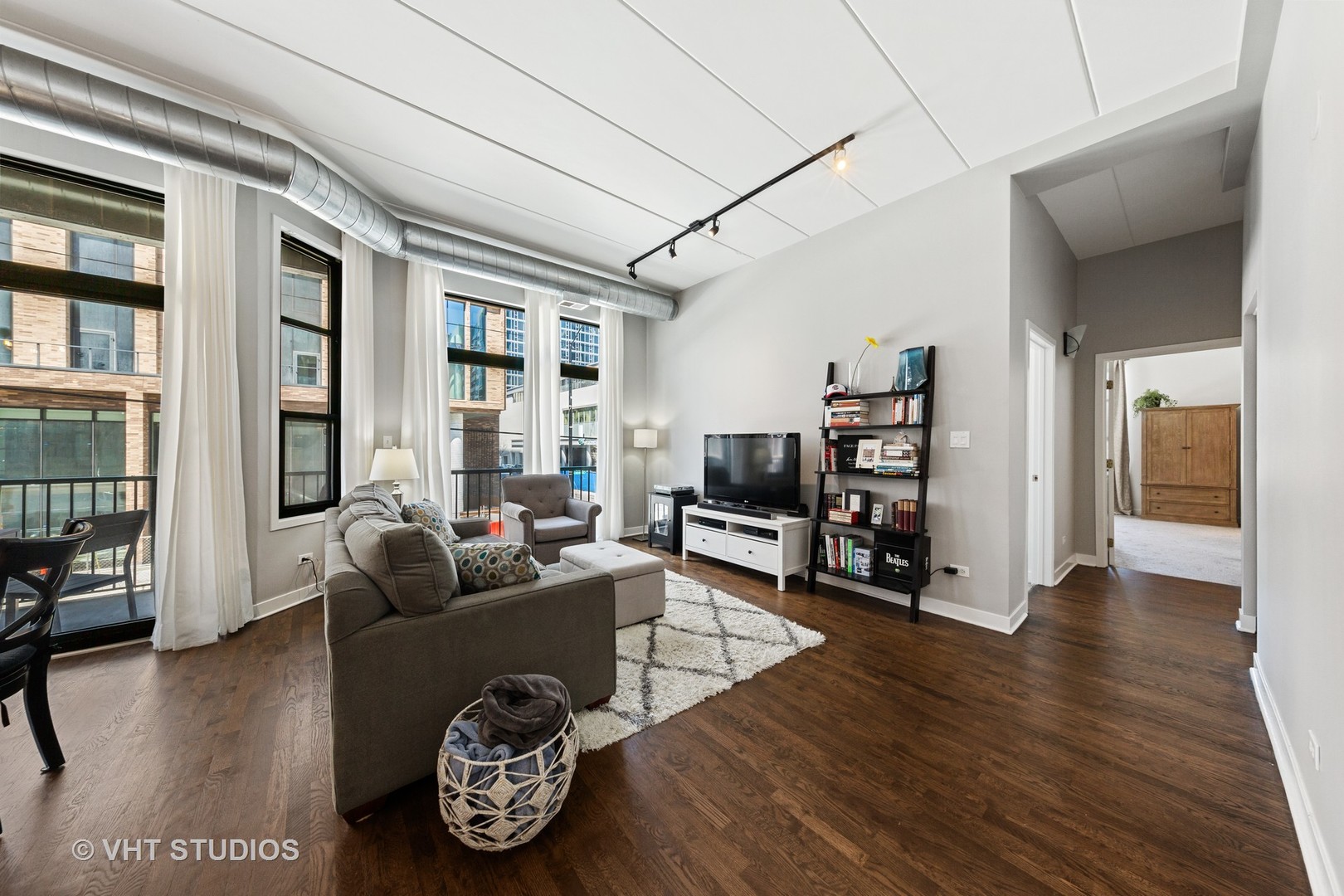 841 West Monroe Street, Unit 2F Chicago, IL 60607 - Photo 3 of 20
