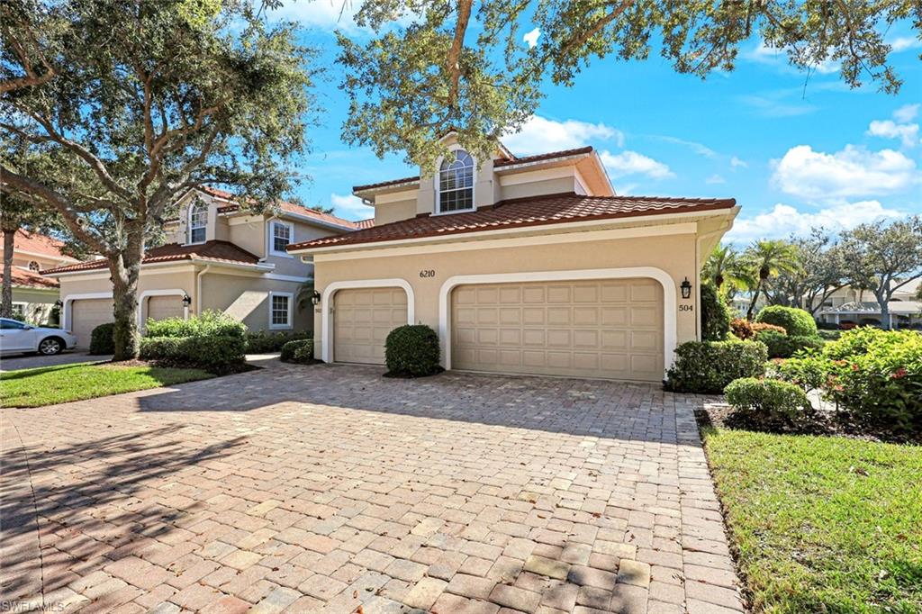 6210 Reserve Circle, Unit 504 Naples, FL 34119 - Photo 3 of 20