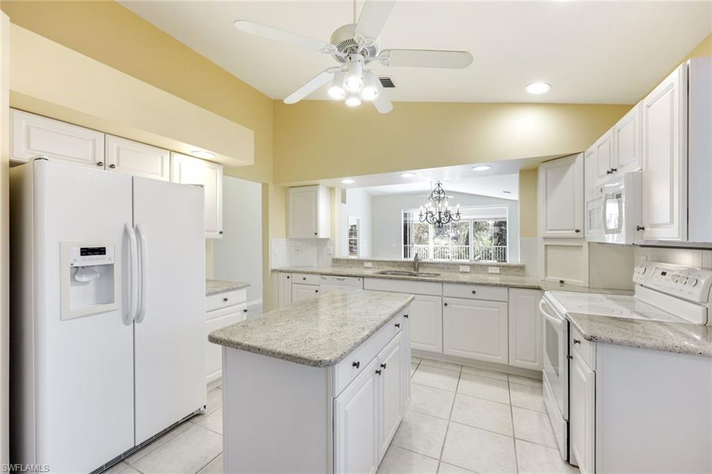 6210 Reserve Circle, Unit 504 Naples, FL 34119 - Photo 4 of 20