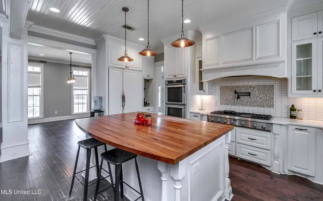 $530,000 | 4299 Tank Road, Terry, MS 39170