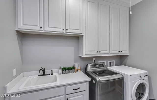 $530,000 | 4299 Tank Road, Terry, MS 39170