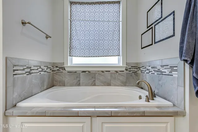 $530,000 | 4299 Tank Road, Terry, MS 39170