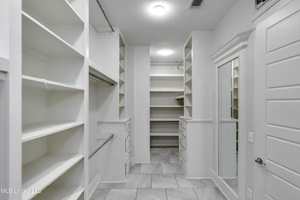 $530,000 | 4299 Tank Road, Terry, MS 39170