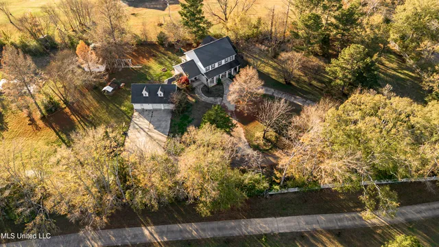 $530,000 | 4299 Tank Road, Terry, MS 39170