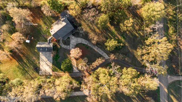 $530,000 | 4299 Tank Road, Terry, MS 39170