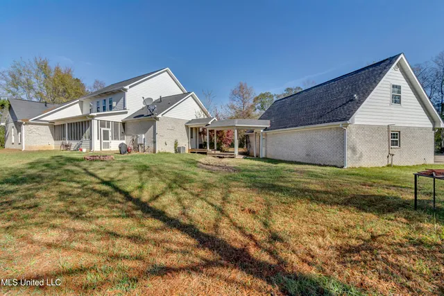 $530,000 | 4299 Tank Road, Terry, MS 39170