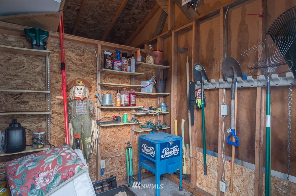 8744 James Road Southwest Rochester, WA 98579 - Photo 17 of 25