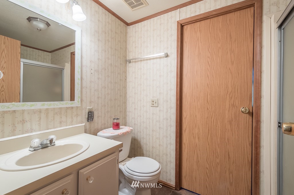 8744 James Road Southwest Rochester, WA 98579 - Photo 8 of 25
