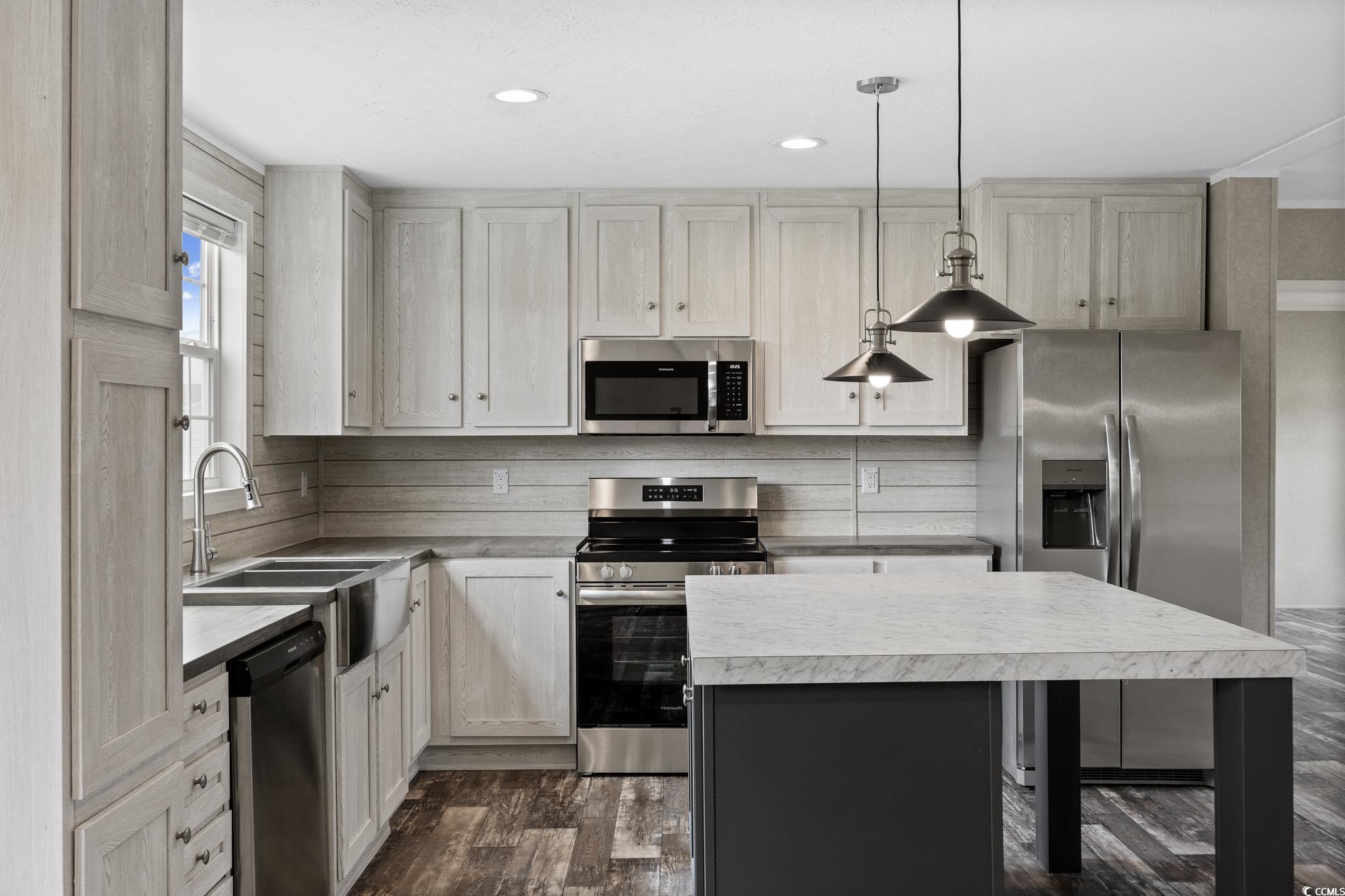 3645 Wayside Road Conway, SC 29527 - Photo 8 of 28 Gallery Image 8