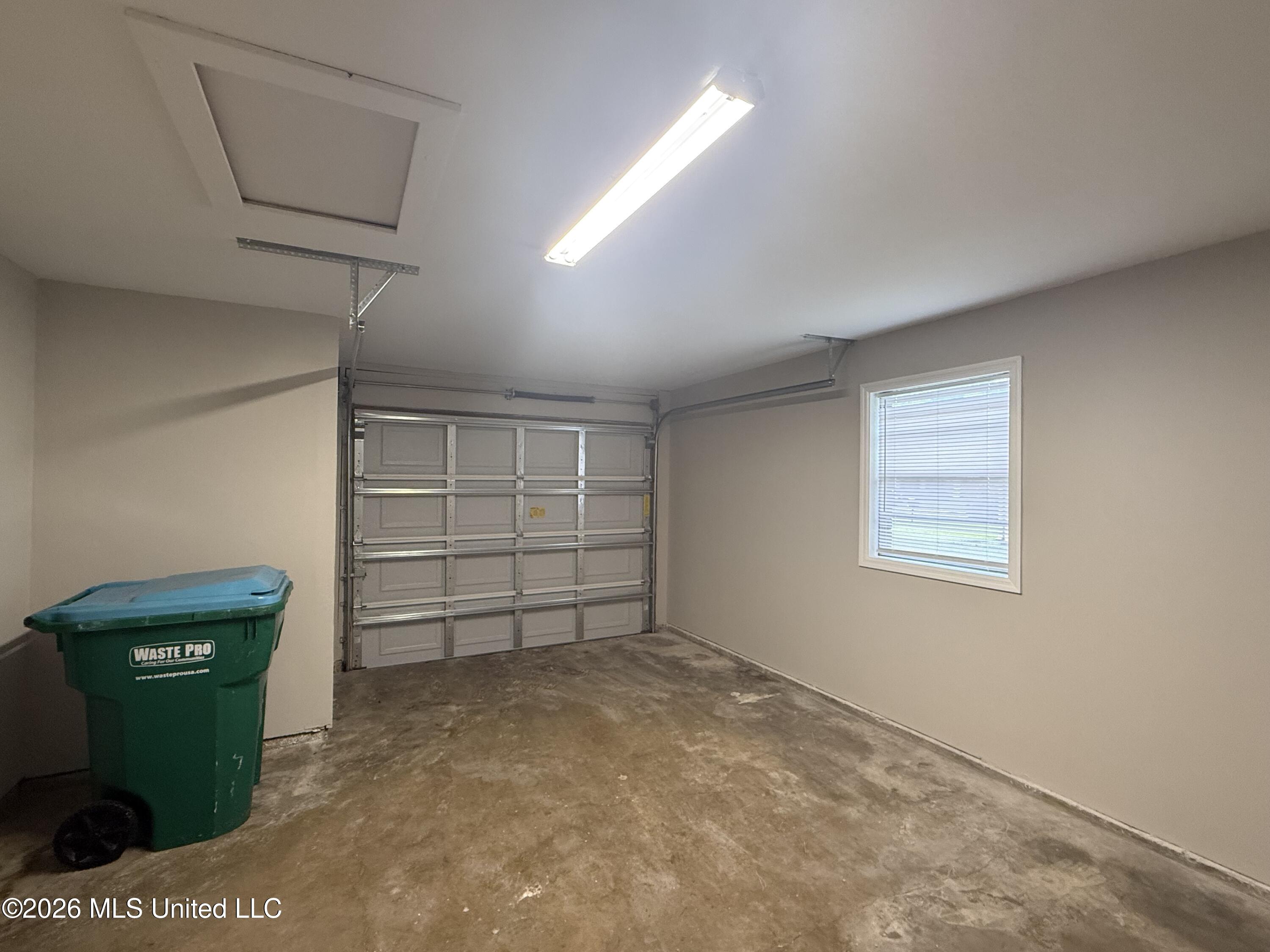 1605 Riverside Drive Gautier, MS 39553 - Photo 42 of 47 Garage 2