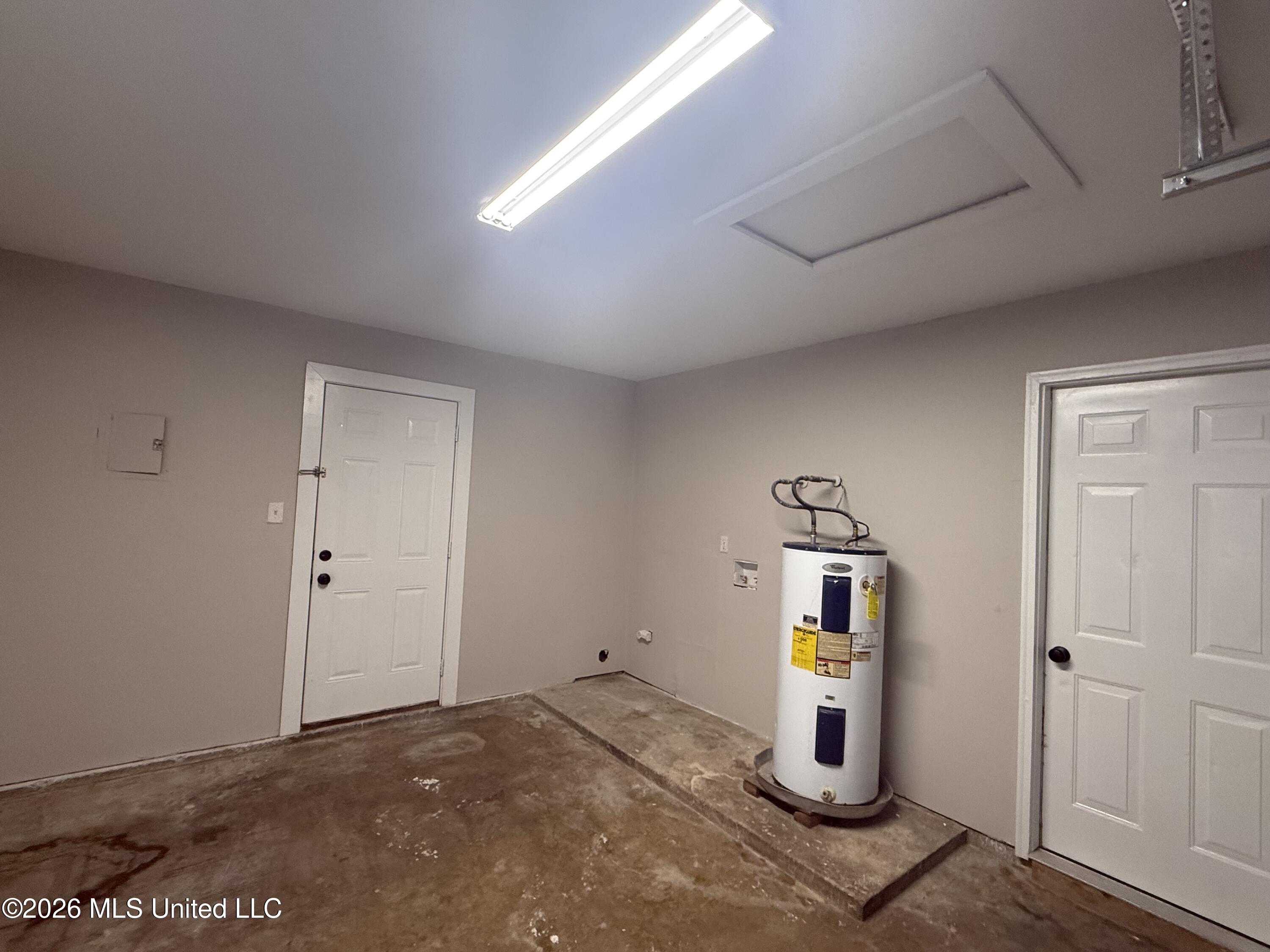 1605 Riverside Drive Gautier, MS 39553 - Photo 43 of 47 Garage 3