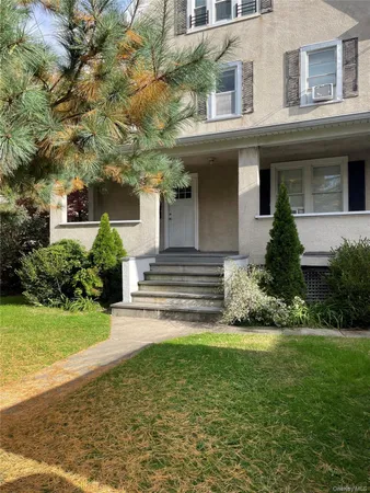 $2,500 | 259 Olivia Street, Unit 3, Port Chester, NY 10573
