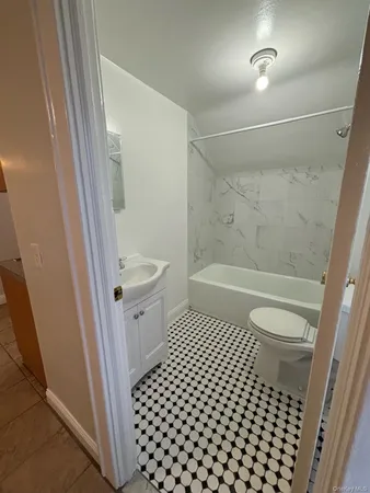 $2,500 | 259 Olivia Street, Unit 3, Port Chester, NY 10573