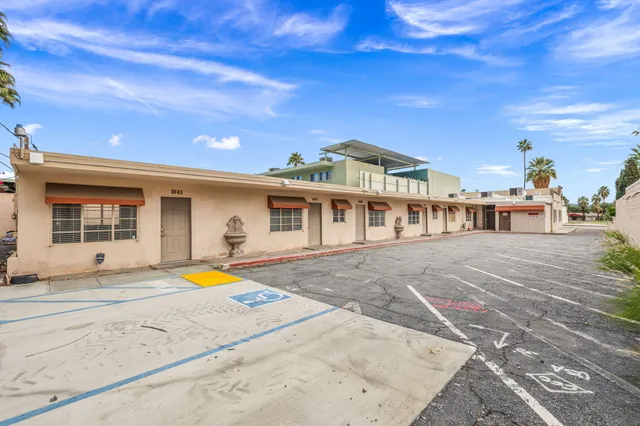 $1,550,000 | 1059 North Palm Canyon Drive, Palm Springs, CA 92262