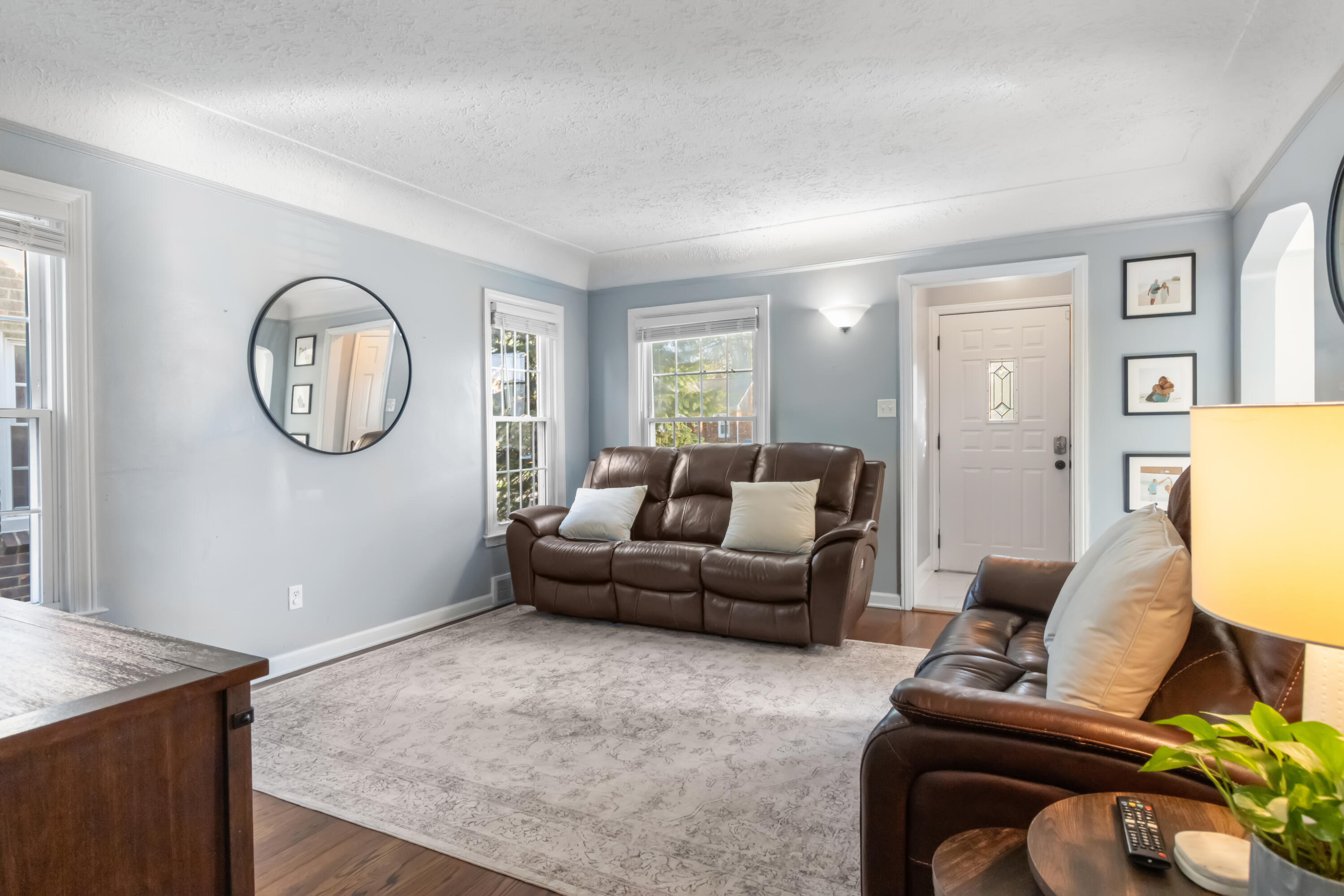 1840 Hampton Road Grosse Pointe Woods, MI 48236 - Photo 7 of 41 05-1840_Hampton-005