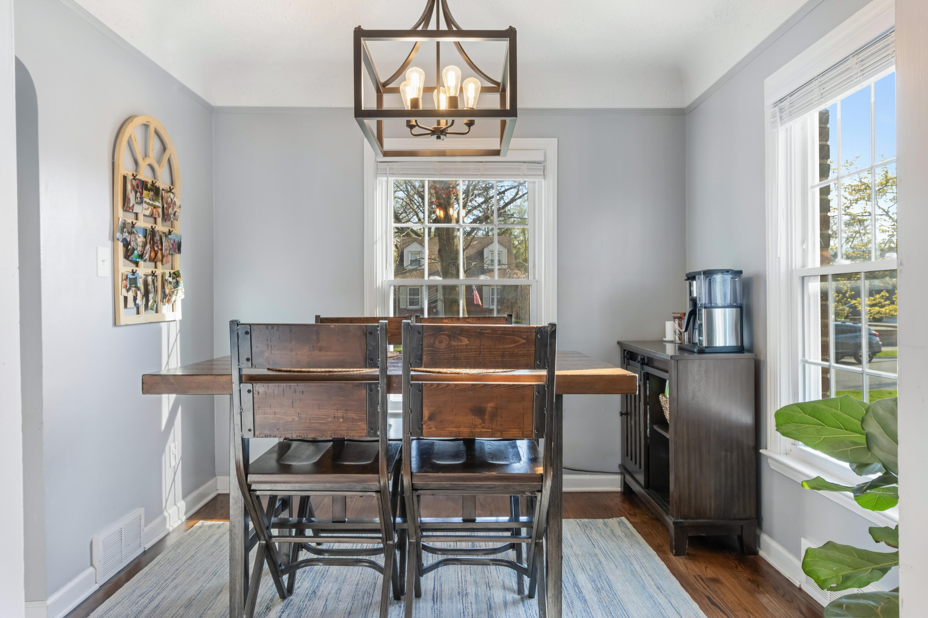 1840 Hampton Road Grosse Pointe Woods, MI 48236 - Photo 9 of 41 07-1840_Hampton-007