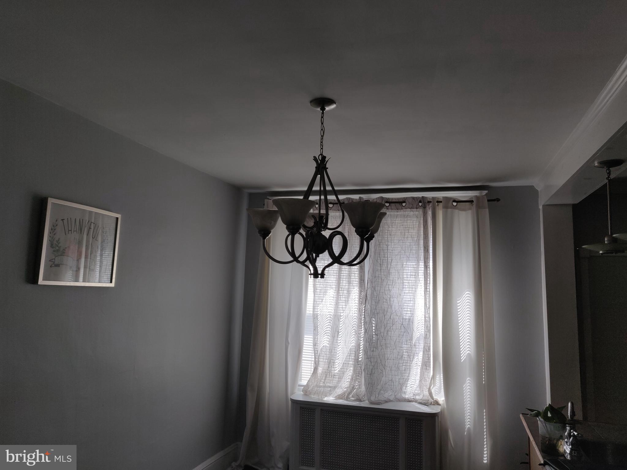 916 Atwood Road Philadelphia, PA 19151 - Photo 5 of 13 Gallery Image 5