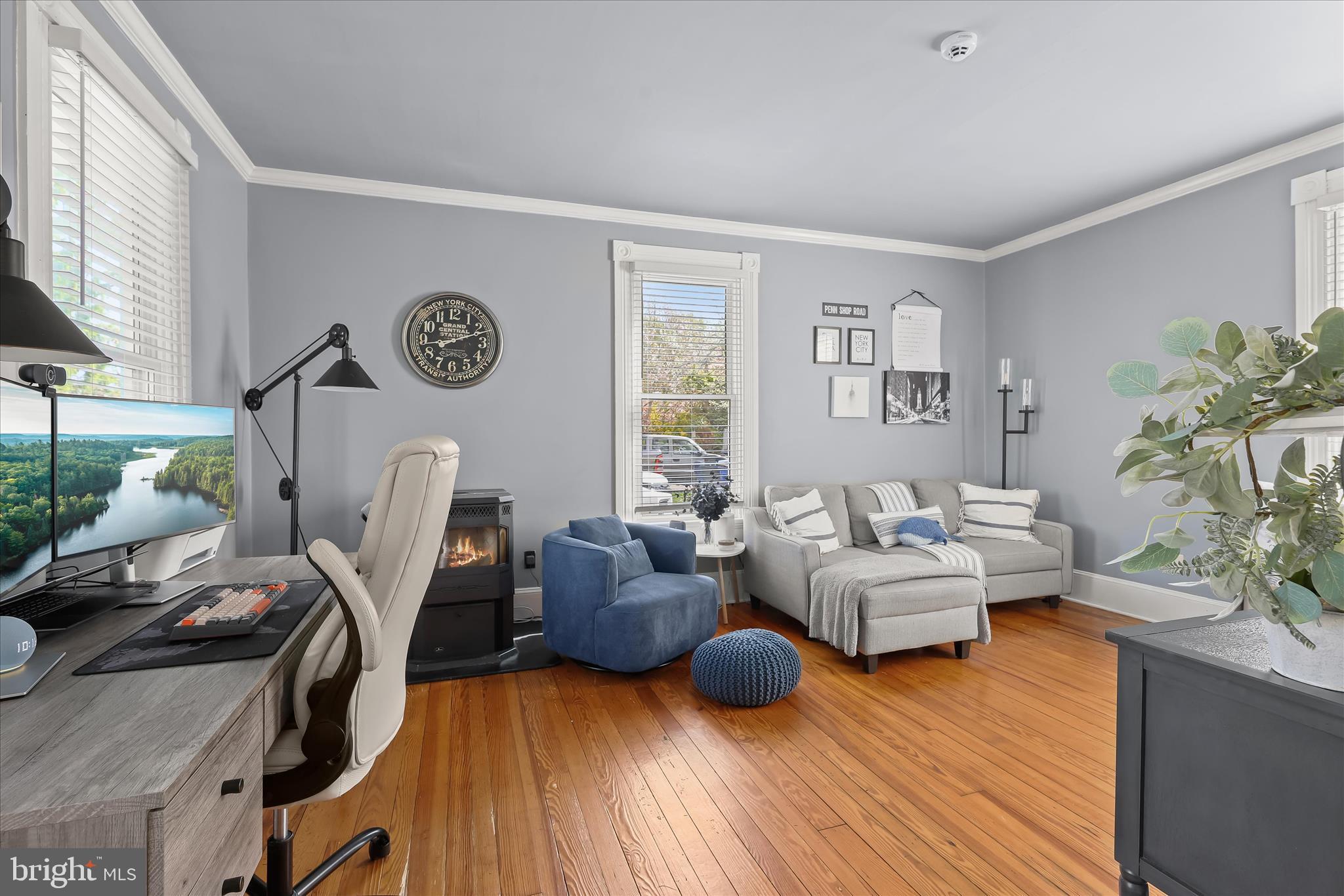 13041 Penn Shop Road Mount Airy, MD 21771 - Photo 21 of 57 a living room with furniture and a large window