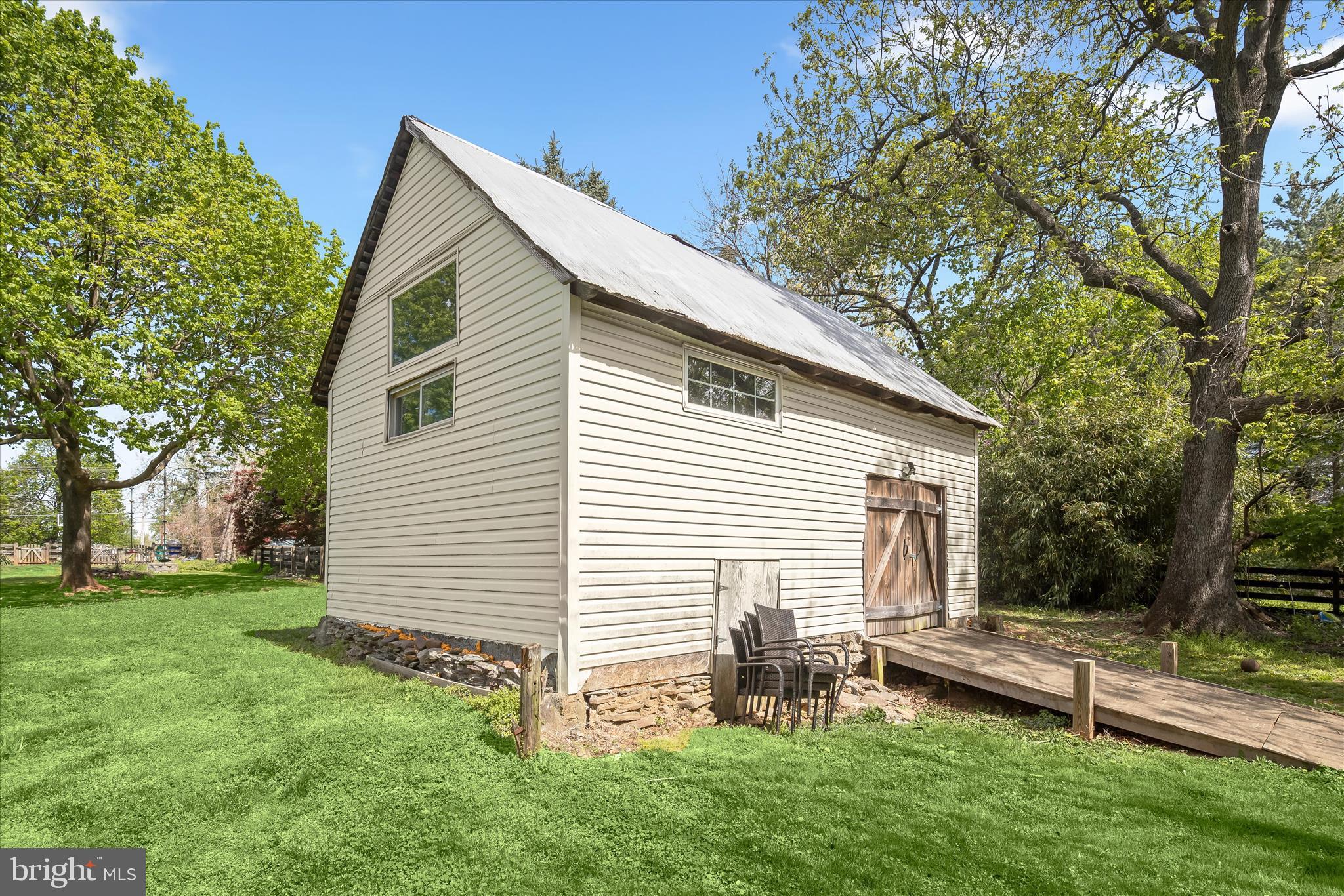 13041 Penn Shop Road Mount Airy, MD 21771 - Photo 47 of 57 a view of backyard with a garden and entertaining space