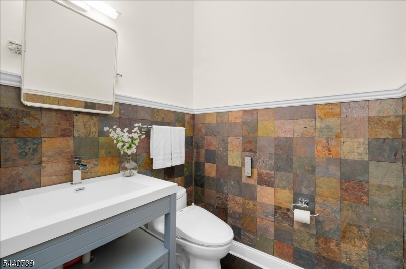 61 Perryville Road Pittstown, NJ 08867 - Photo 21 of 48