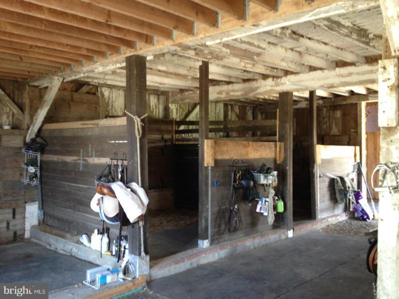 11660 Ridgely Road Ridgely, MD 21660 - Photo 21 of 26 View barn