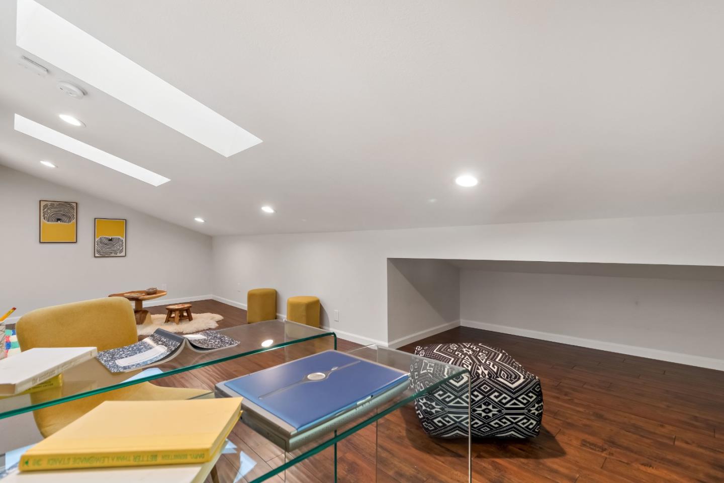 20179 NW Square Cupertino, CA 95014 - Photo 26 of 50 a living room with furniture and a table