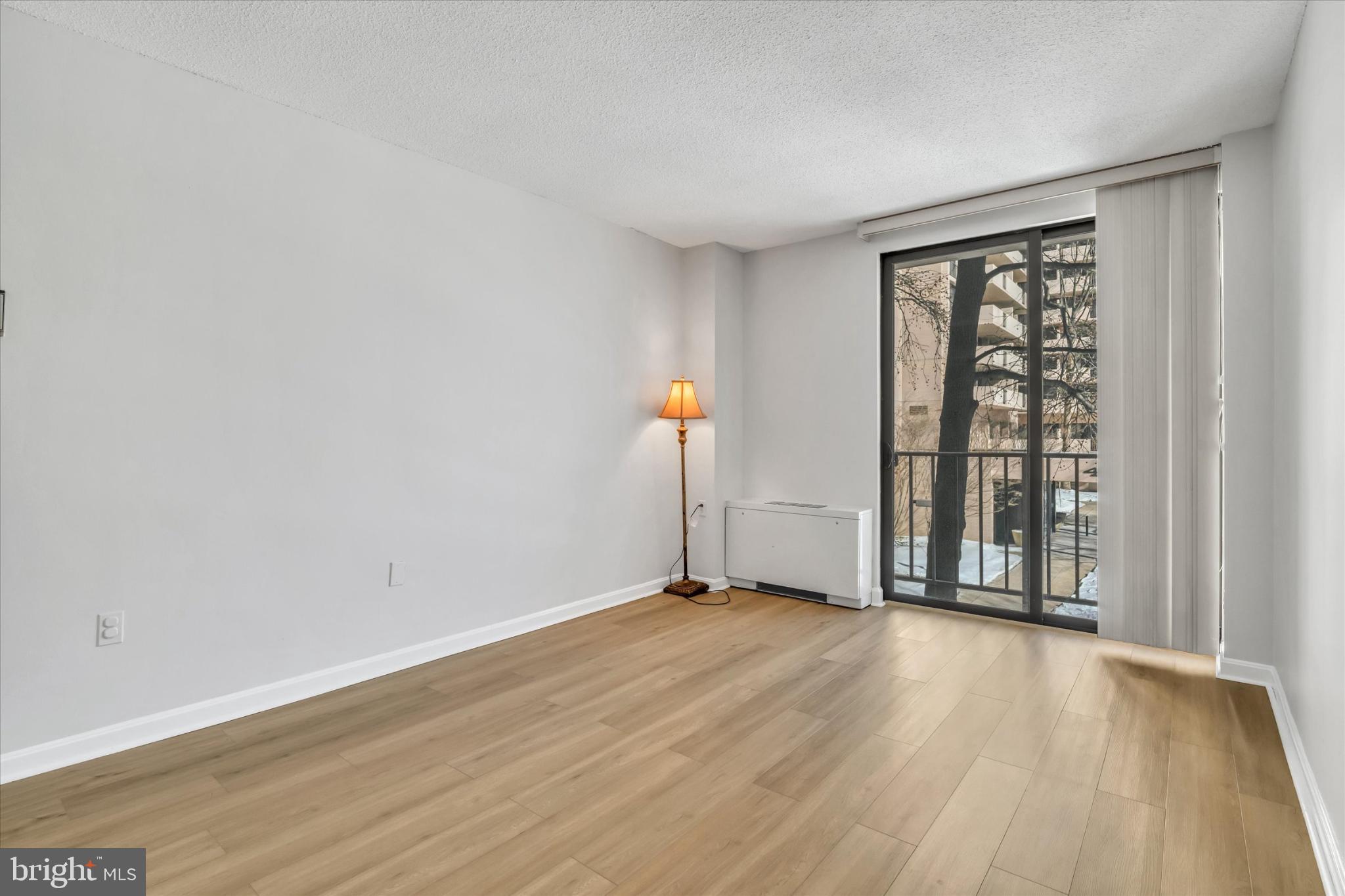 4141 North Henderson Road, Unit 104 Arlington, VA 22203 - Photo 14 of 23