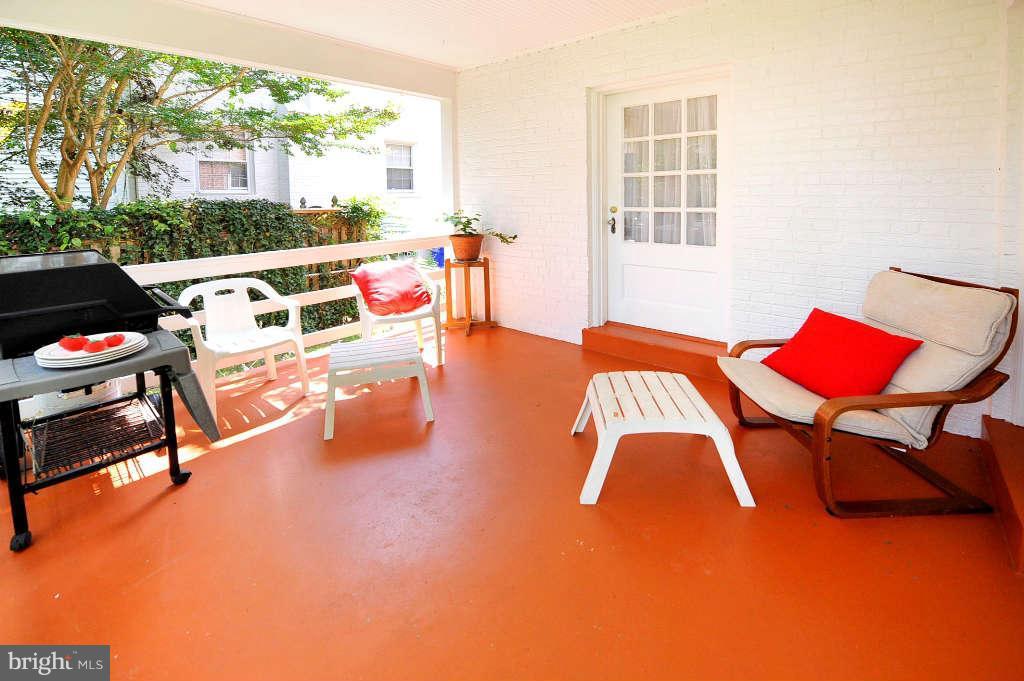 4523 Sleaford Road Bethesda, MD 20814 - Photo 10 of 23 a view of a room with gym equipment