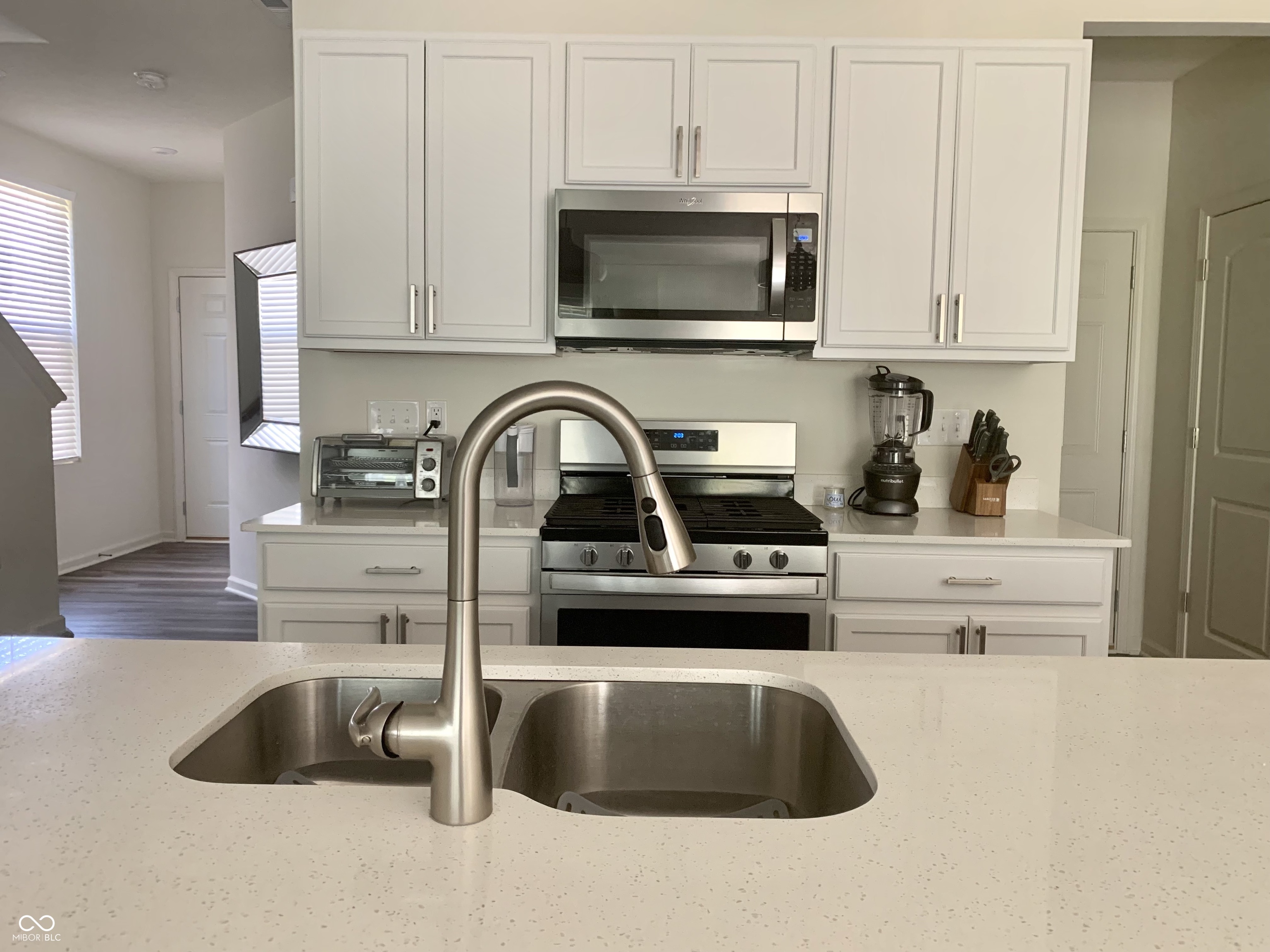 13428 Dewpoint Lane Fishers, IN 46037 - Photo 5 of 8