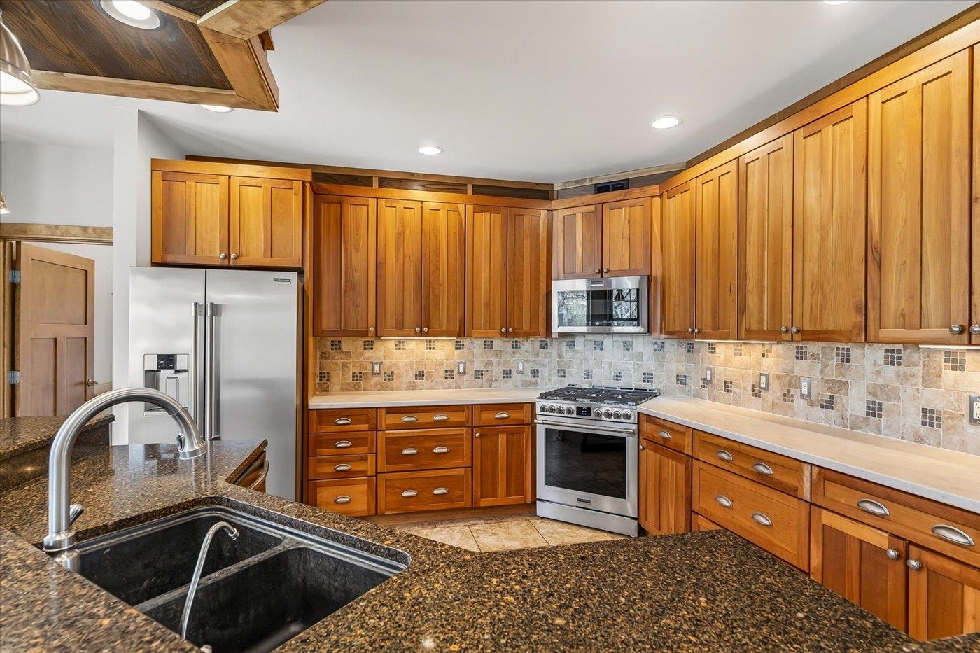 3514 Kittleson Court Sun Prairie, WI 53590 - Photo 23 of 74