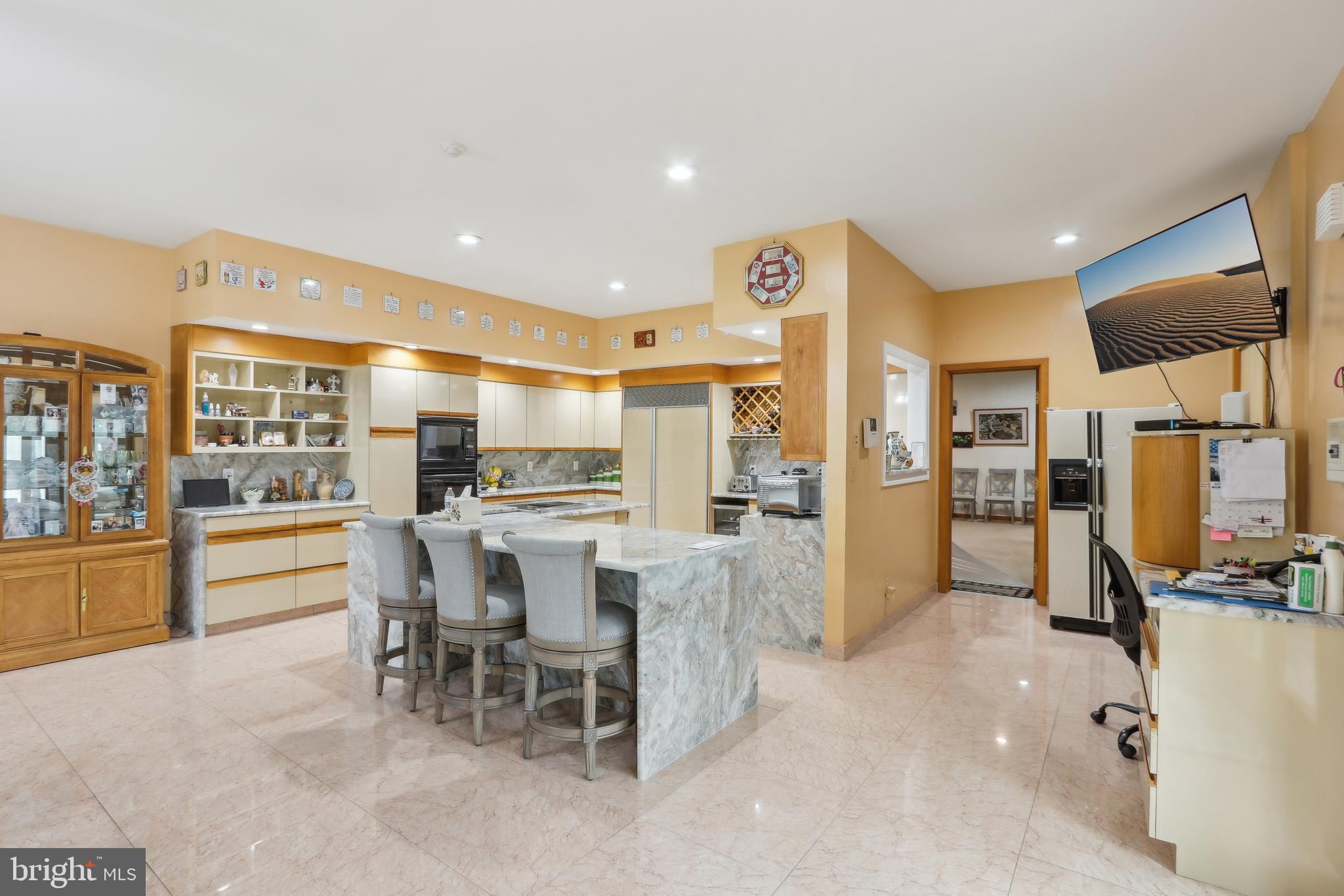 27 Cannon Range Road Milmay, NJ 08340 - Photo 44 of 95 a view of a dining area with furniture