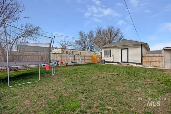 $258,000 | 326 Montana Street, Gooding, ID 83330