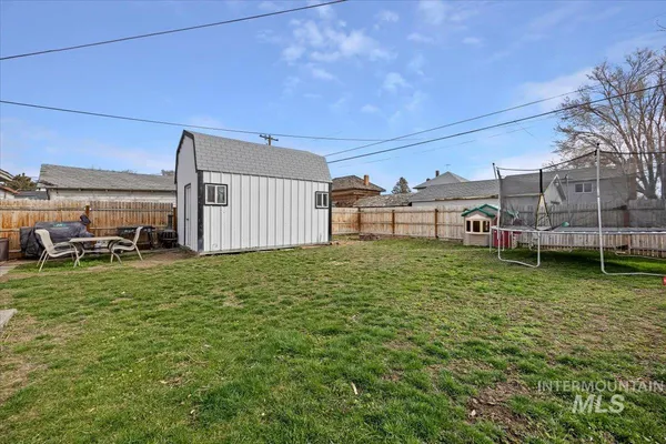 $258,000 | 326 Montana Street, Gooding, ID 83330