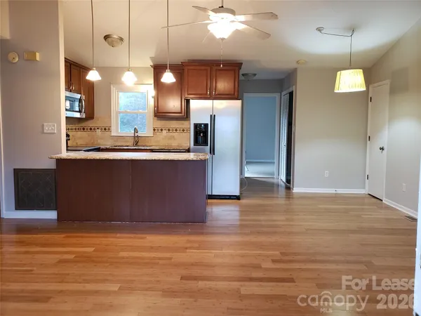 $1,895 | 7900 Mountain Shore Drive, Sherrills Ford, NC 28673