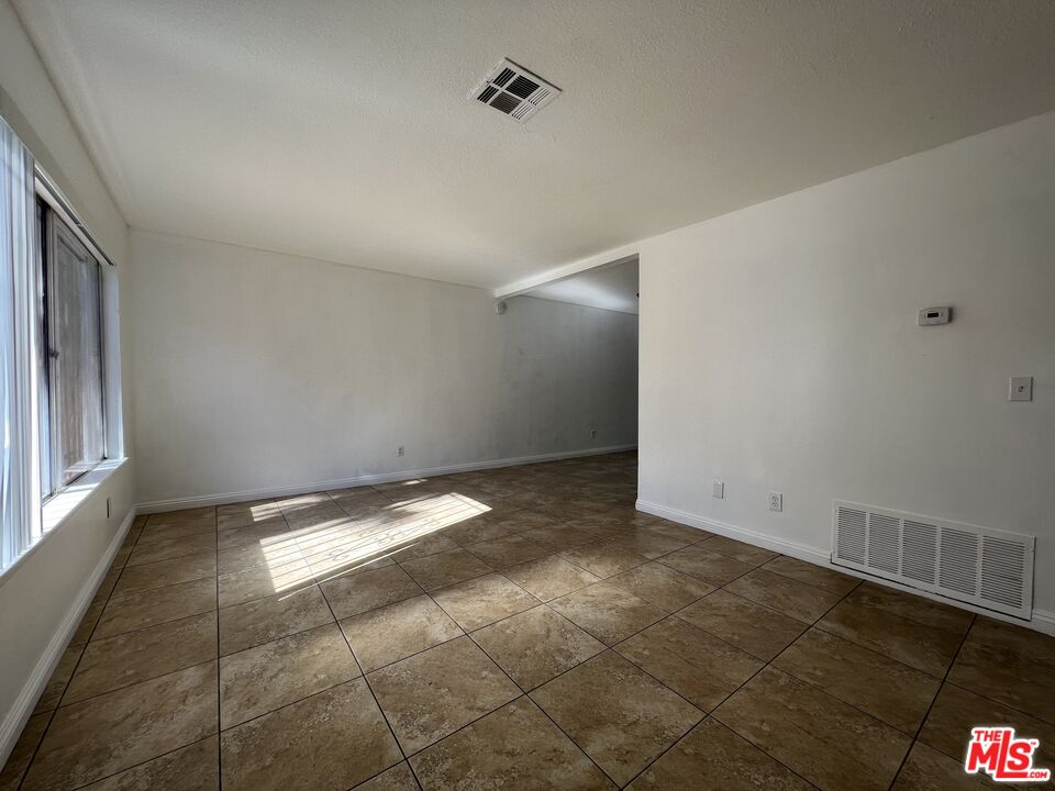 418 West Jackson Street Rialto, CA 92376 - Photo 2 of 24 a view of an empty room