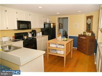 44 Woodstream Drive Chesterbrook, PA 19087 - Photo 2 of 12