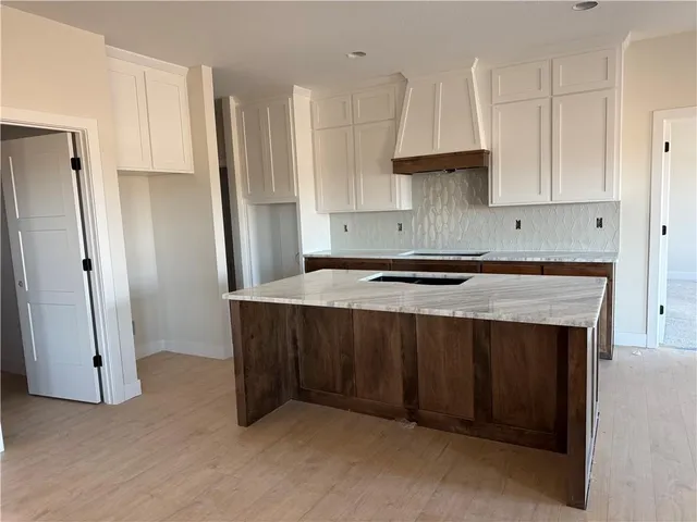 $500,000 | 1155 Southwest 58th Highway, Holden, MO 64040