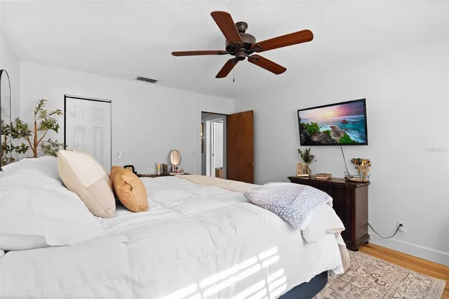 $3,000 | 5768 Calais Boulevard North, Unit 2, St. Petersburg, FL 33714