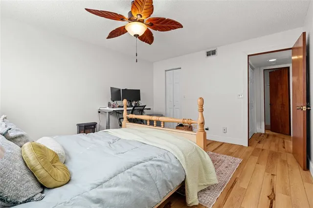 $3,000 | 5768 Calais Boulevard North, Unit 2, St. Petersburg, FL 33714